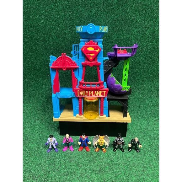 Superman Imaginext Daily Planet PlaySet 2015 Mattel DC Comics Batman w/ Figures! - Picture 1 of 12